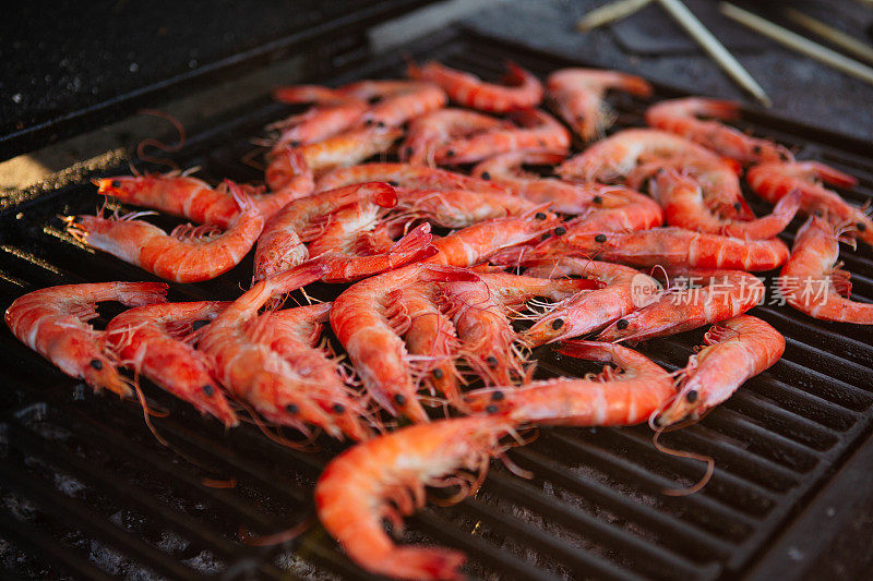 Shrimp on grill